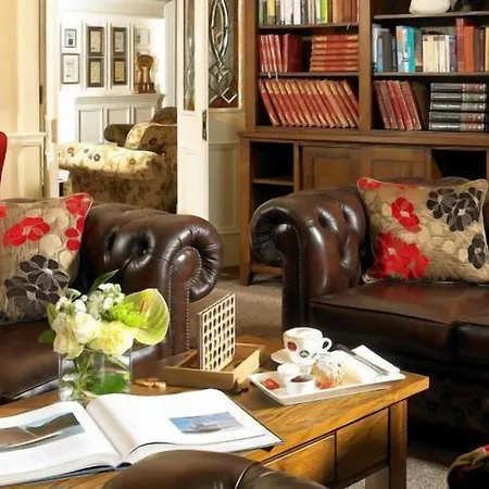 فندق International 4*