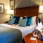 International Hotell