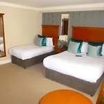 International 4* קיל איירן
