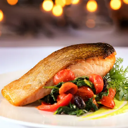 International فندق