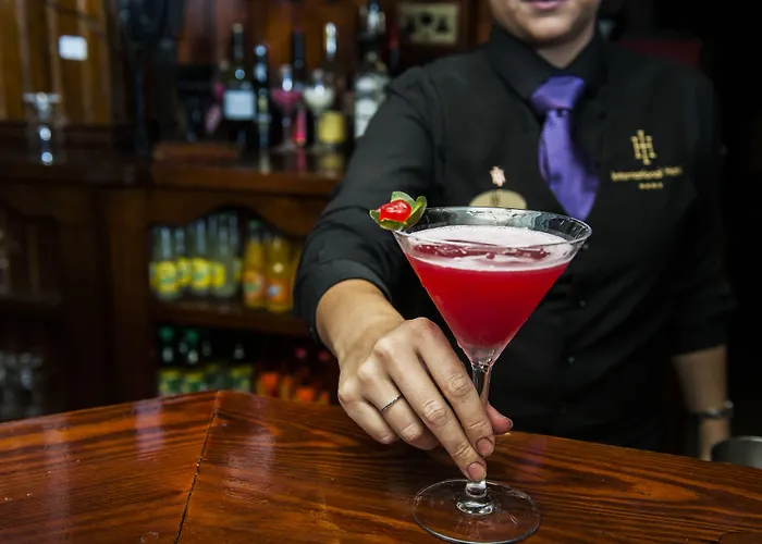 Отель International