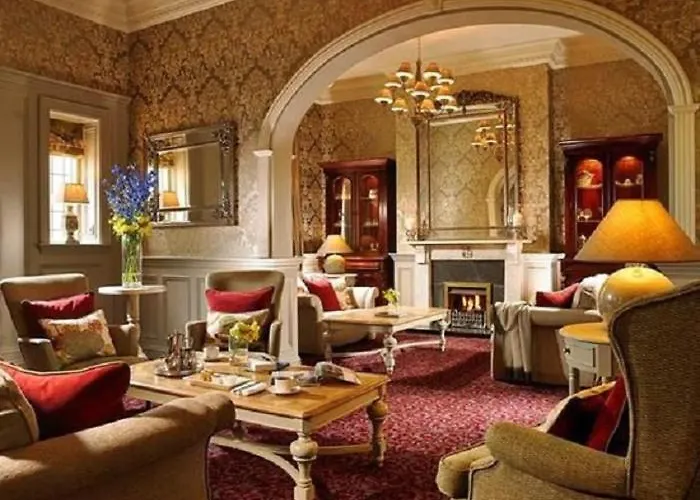 International 酒店 4*